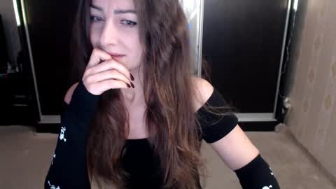 Milana online show from November 2025 04:33:02 AM