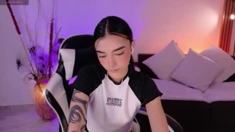 Snapshot of anabelwolf chatting on March 2026 03:28:02 PM ANABEL WOLF online show from March 2026 03:28:02 PM