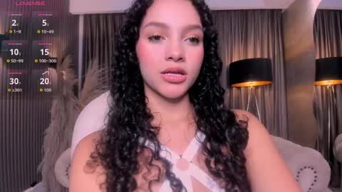 Snapshot of anahi_curlie1 chatting on May 2026 11:15:02 AM Anahi Curlie online show from May 2026 11:15:02 AM