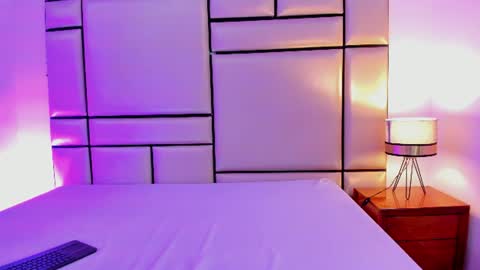 Snapshot of anahia_sexygirl chatting on June 2026 03:39:01 AM Anahia online show from June 2026 03:39:01 AM
