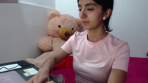 Snapshot of anahibrowns95 chatting on May 2026 09:10:02 PM Anahi Browns online show from May 2026 09:10:02 PM