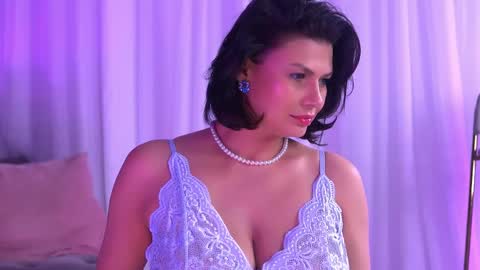 Anais online show from April 2026 03:59:01 AM