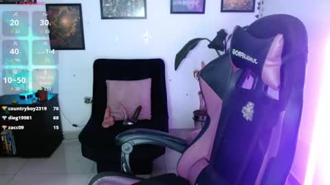      help me to get 100 thumps up  online show from March 2026 05:44:01 AM