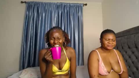 Analeia online show from September 2025 01:42:01 AM