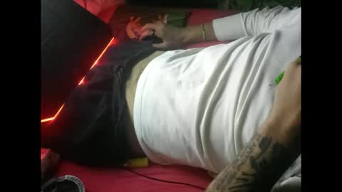 analog_sun_23 online show from October 2025 12:47:01 AM