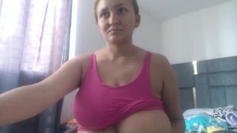 Snapshot of analy_hot chatting on May 2026 08:59:01 PM analy_hot online show from May 2026 08:59:01 PM