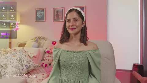 Ana Mara Botero online show from October 2025 07:42:02 PM