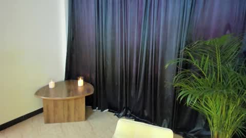 Ann online show from November 2025 06:31:02 PM