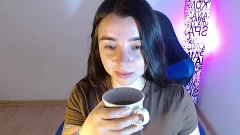 ana 3 online show from October 2025 01:20:02 AM