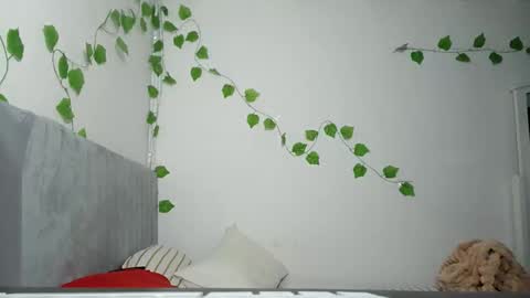 Ana online show from October 2025 11:13:01 PM