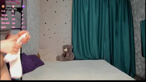 anna online show from February 2025 02:19:01 AM