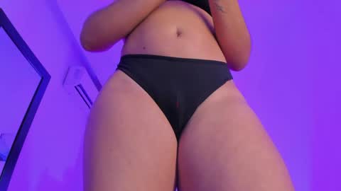 Ana online show from April 2026 07:52:02 PM