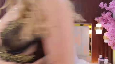 Snapshot of anastasia_steelegb chatting on June 2026 12:17:01 PM Mia online show from June 2026 12:17:01 PM