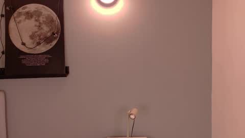 Kendra  online show from February 2026 10:13:02 AM