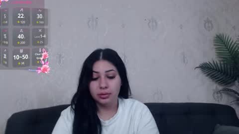 Snapshot of anaysdivine chatting on September 2025 02:58:02 AM Anays online show from September 2025 02:58:02 AM