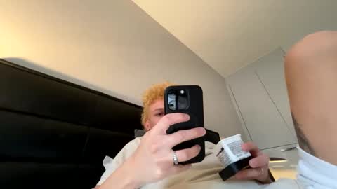 Snapshot of anddres_boss chatting on February 2025 12:11:02 PM Tell Me ANDRESS ----- online show from February 2025 12:11:02 PM