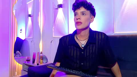 Ander  online show from May 2026 12:34:02 PM