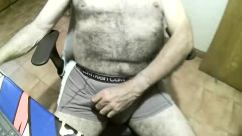 Snapshot of andipecas69 chatting on December 2025 12:14:02 PM andipecas69 online show from December 2025 12:14:02 PM