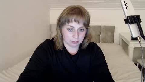 Snapshot of andorphina chatting on March 2026 09:54:01 PM Andorphin online show from March 2026 09:54:01 PM