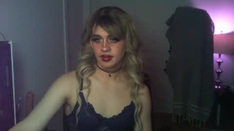 Snapshot of andralastt chatting on April 2026 03:06:01 AM andralastt online show from April 2026 03:06:01 AM