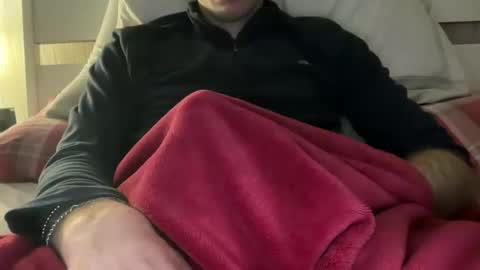 Snapshot of andre0824 chatting on January 2026 10:15:01 PM Andres online show from January 2026 10:15:01 PM