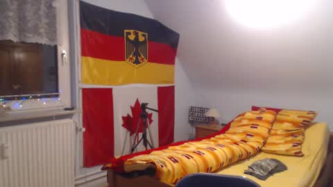 Snapshot of andre124231 chatting on December 2024 09:04:01 PM Andre online show from December 2024 09:04:01 PM