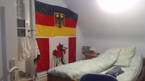 Snapshot of andre124231 chatting on December 2024 08:36:01 PM Andre online show from December 2024 08:36:01 PM