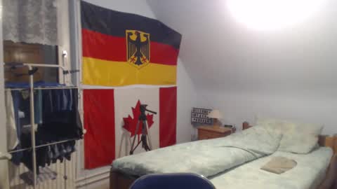 Snapshot of andre124231 chatting on January 2025 11:01:02 PM Andre online show from January 2025 11:01:02 PM