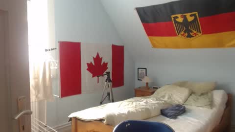 Snapshot of andre124231 chatting on September 2025 11:34:01 AM Andre online show from September 2025 11:34:01 AM