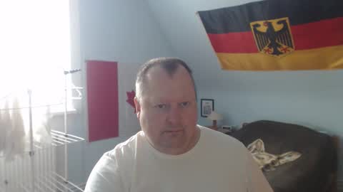 Snapshot of andre124231 chatting on September 2025 03:03:02 PM Andre online show from September 2025 03:03:02 PM