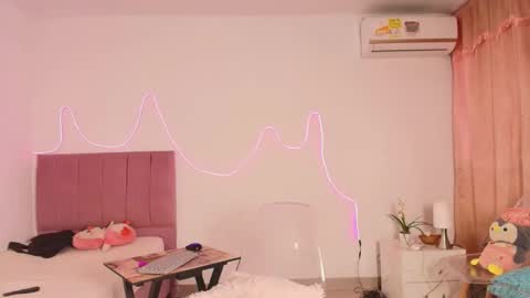 Snapshot of andre_lezcano chatting on April 2026 01:31:02 PM andre_lezcano online show from April 2026 01:31:02 PM