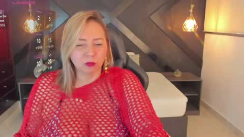 Snapshot of andre_soto_ chatting on July 2026 02:37:01 AM A N D R E online show from July 2026 02:37:01 AM