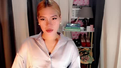 Snapshot of andrea06121998 chatting on July 2026 02:56:01 PM andrea06121998 online show from July 2026 02:56:01 PM