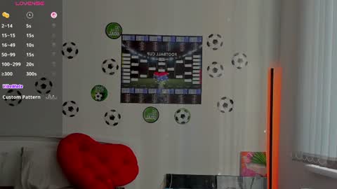 Snapshot of andrea__bass chatting on June 2026 02:45:01 PM andrea__bass online show from June 2026 02:45:01 PM