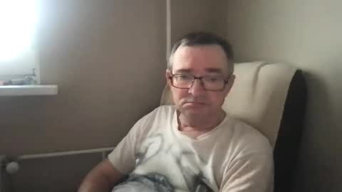 andreass60 online show from February 2025 07:07:01 AM