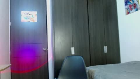 Snapshot of andreew_santana chatting on October 2025 02:20:01 AM Andrew online show from October 2025 02:20:01 AM