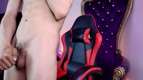 andreew_style_ online show from March 2026 10:02:02 PM