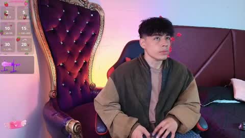 andreew_style_ online show from April 2026 07:47:02 PM