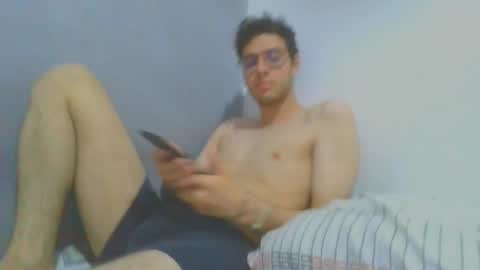 andres129494 online show from November 2025 02:50:01 AM