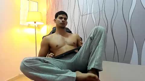 andres_stud online show from February 2025 04:26:02 PM