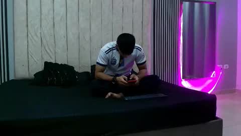 andres_stud online show from September 2025 04:25:02 AM