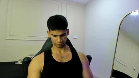 Snapshot of andres_stud chatting on May 2026 04:32:01 AM andres_stud online show from May 2026 04:32:01 AM