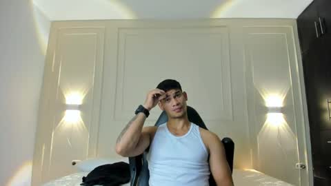 Snapshot of andres_stud chatting on June 2026 03:26:01 AM andres_stud online show from June 2026 03:26:01 AM