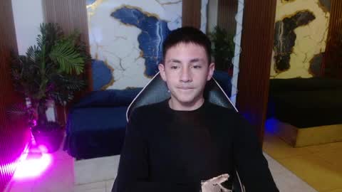 Snapshot of andres_tay chatting on April 2026 02:50:02 AM andres_tay online show from April 2026 02:50:02 AM