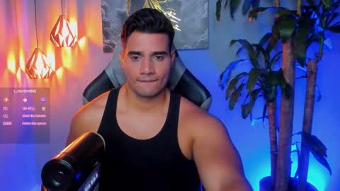 Andres online show from October 2025 03:03:02 AM