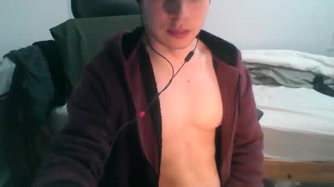 Snapshot of andresse_lat chatting on April 2026 11:54:02 PM andresse_lat online show from April 2026 11:54:02 PM