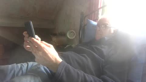 Snapshot of andrew160258 chatting on April 2026 12:36:01 PM Andrew online show from April 2026 12:36:01 PM