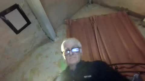 Snapshot of andrew160258 chatting on April 2026 11:46:01 PM Andrew online show from April 2026 11:46:01 PM