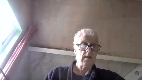 Snapshot of andrew160258 chatting on April 2026 12:54:01 PM Andrew online show from April 2026 12:54:01 PM