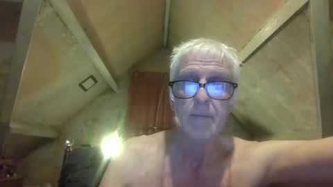 Snapshot of andrew160258 chatting on April 2026 09:53:01 PM Andrew online show from April 2026 09:53:01 PM